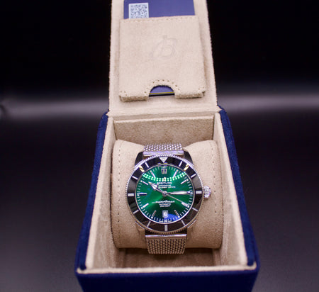 Breitling Green dial