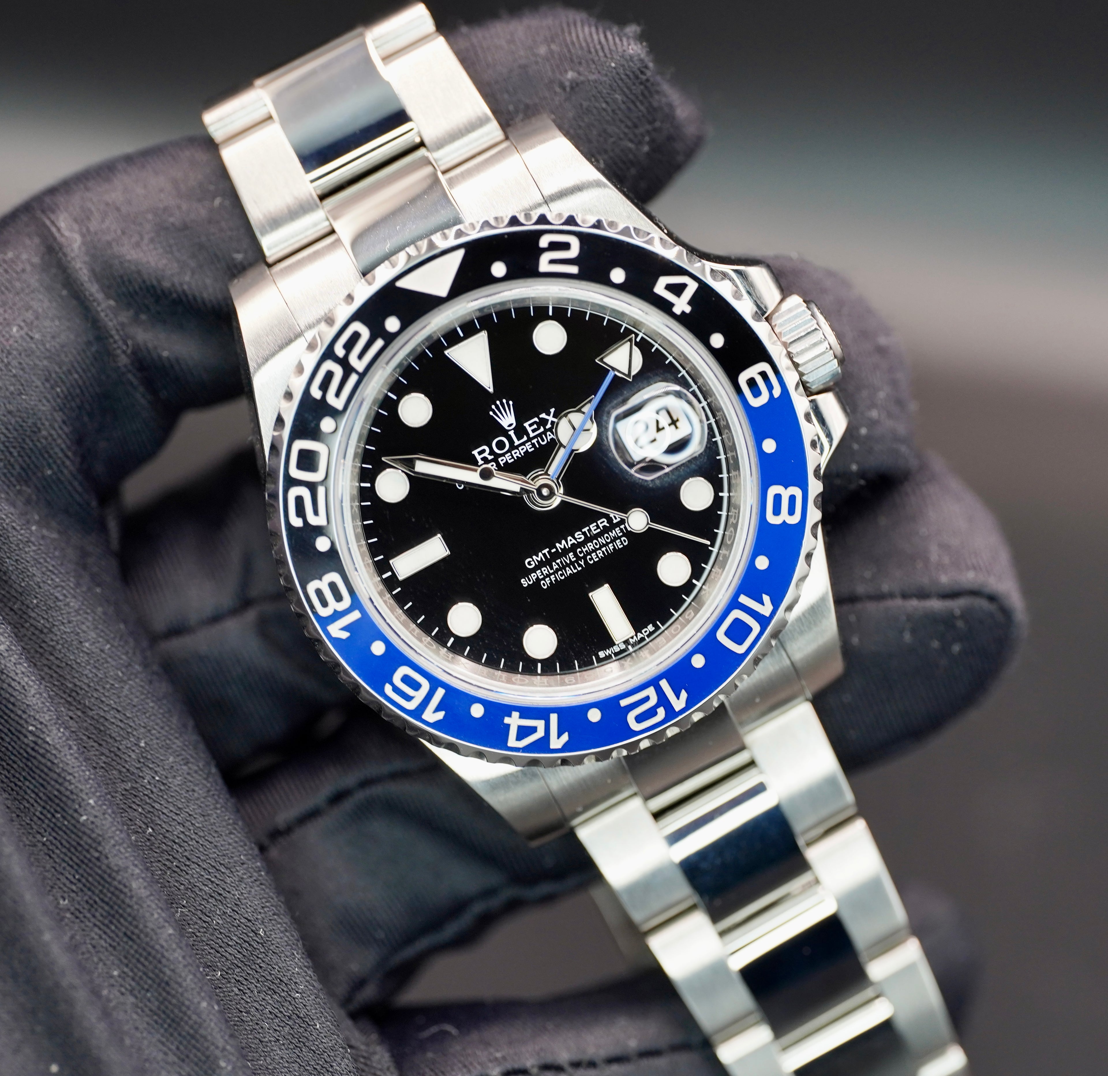Rolex GMT-Master II 'Batman' Black Dial on Oyster 116710BLNR