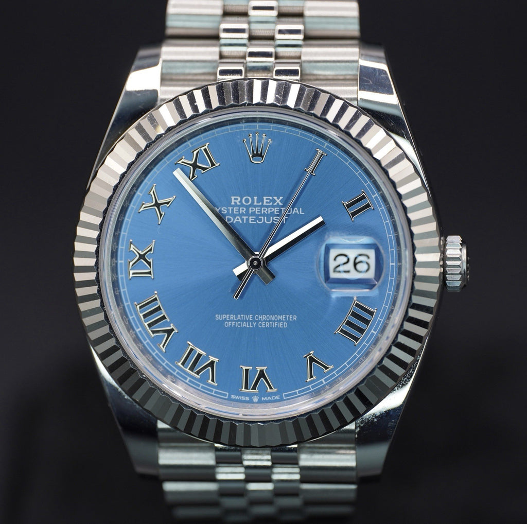 Rolex Datejust 126334 Blue Roman Silver Jubilee Bracelet with Gold Bezel
