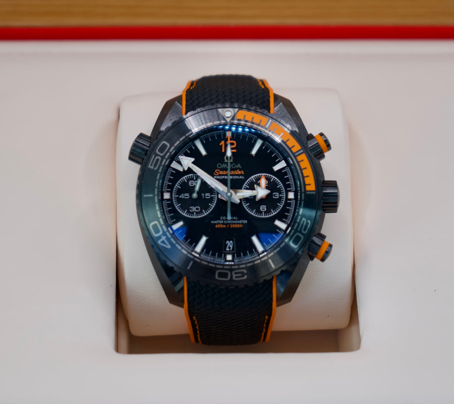 Omega Seamaster Planet Ocean 600M Co-Axial Master Chronometer Chronograph Deep Black Black Dial on Rubber Strap 215.92.46.51.01.001 with Box
