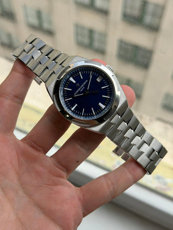 Vacheron Constantin Overseas Blue Dial on Steel 4500v/110A-B128 Complete 2018