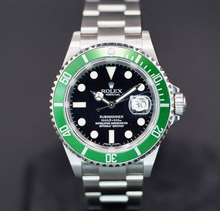 Rolex Submariner 'Kermit' Black Dial on Oyster 16610LV Complete