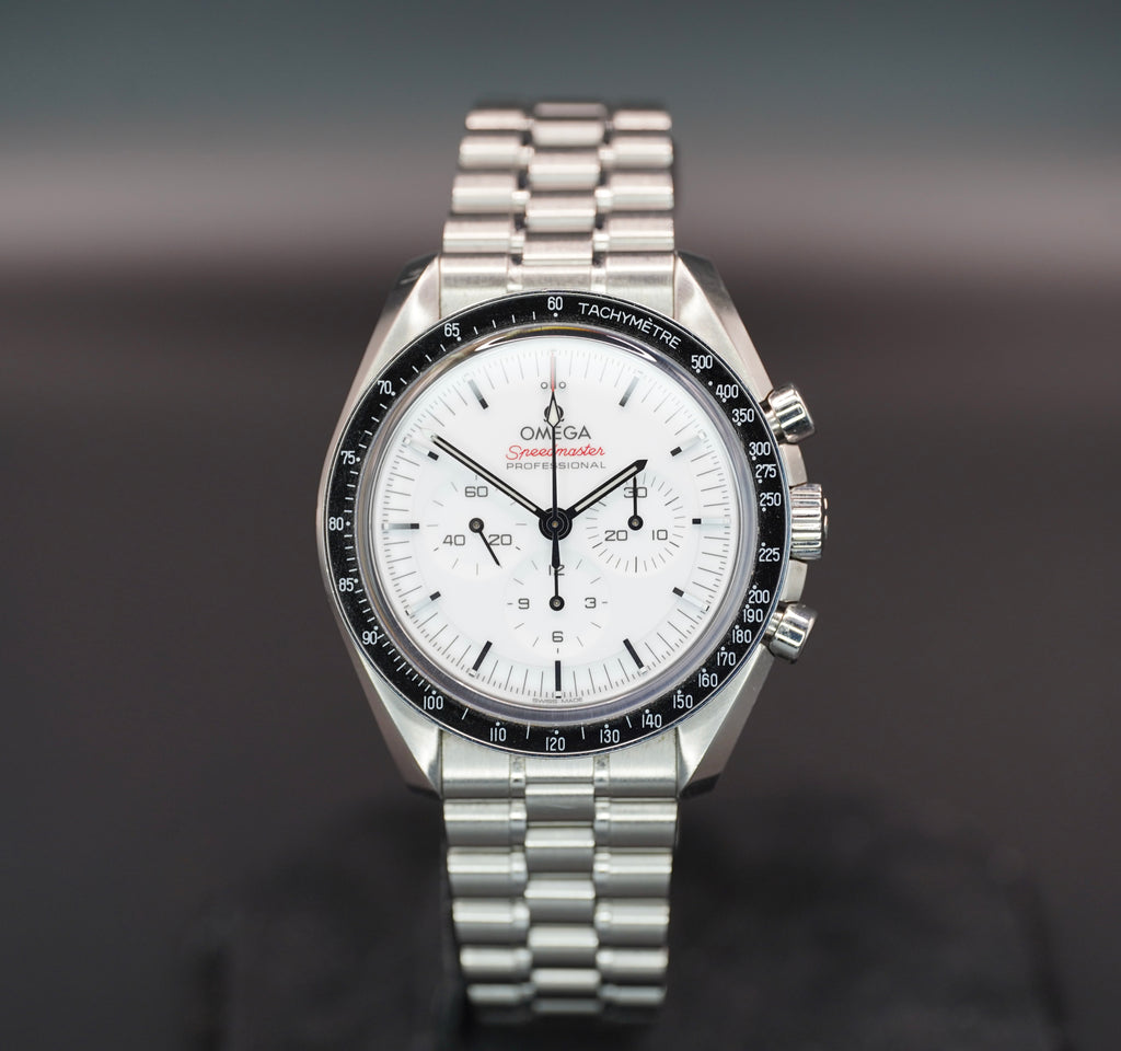 Omega Speedmaster Moonwatch Professional White Dial on Bracelet 310.30.42.50.04.001