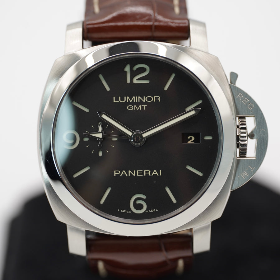 Panerai Luminor GMT Dial on PAM00320 Complete