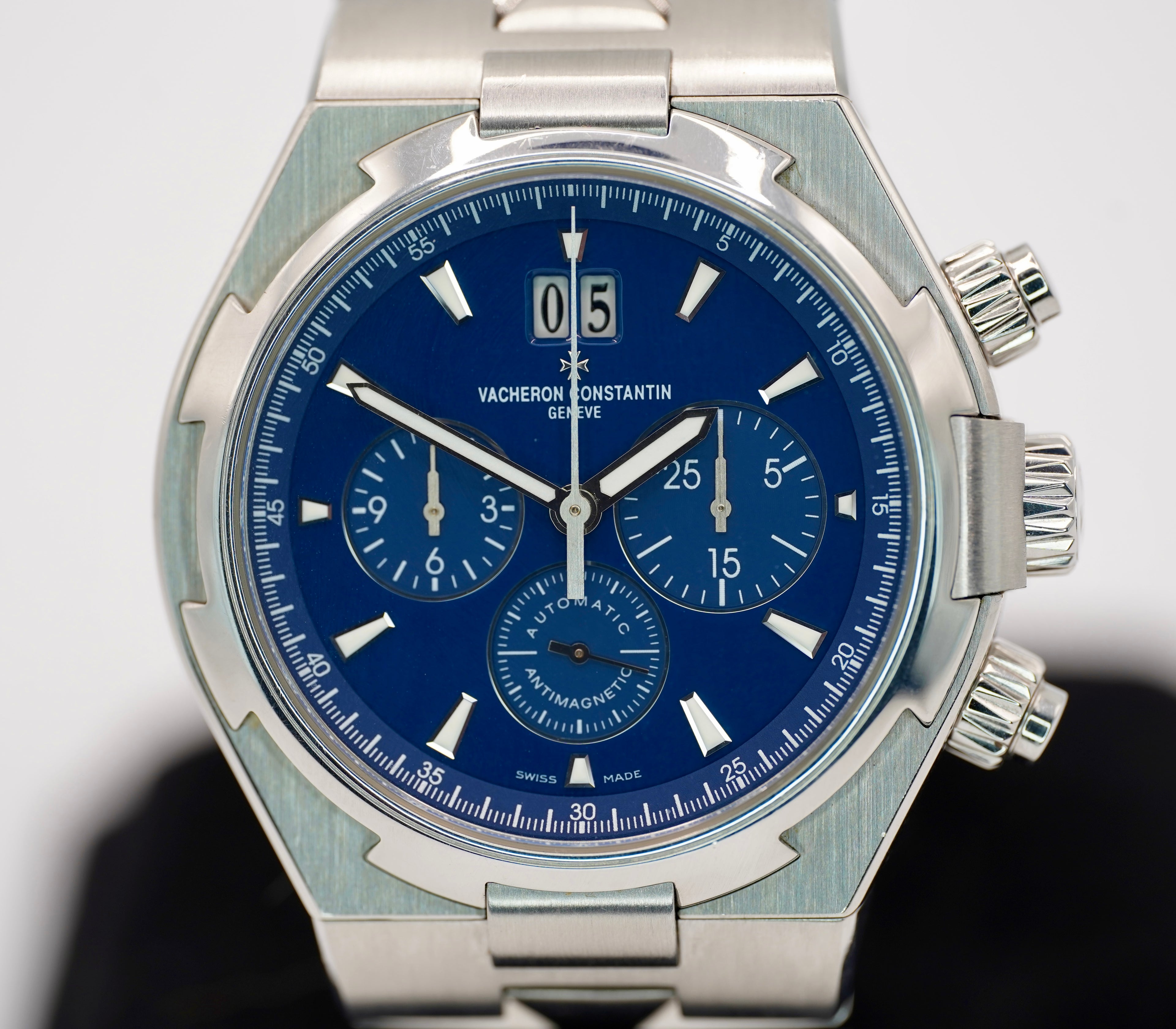 Vacheron Constantin Overseas Blue Dial on 49150/b01a-9745 Complete